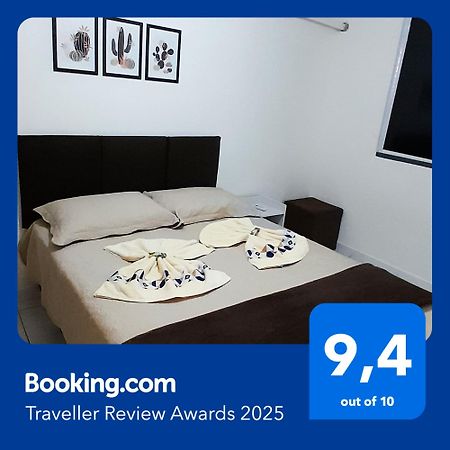 Apartamento Beira Rio No Condominio Brisas Do Lago Paulo Afonso Eksteriør billede