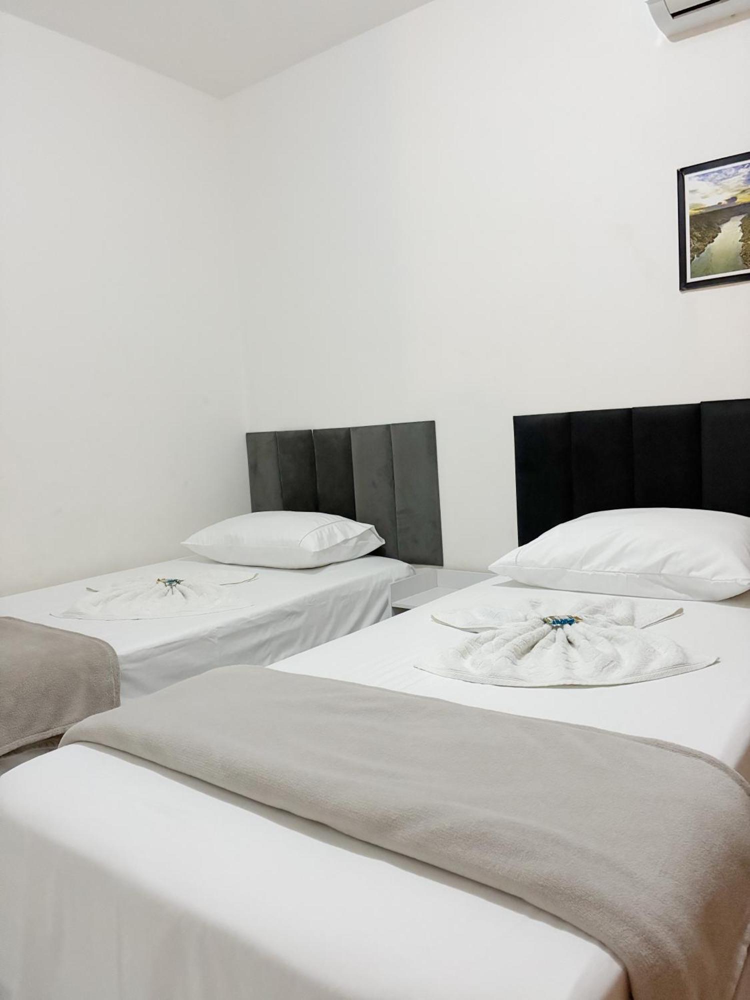 Apartamento Beira Rio No Condominio Brisas Do Lago Paulo Afonso Eksteriør billede